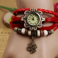 Reloj Pulsera Dije Trebol