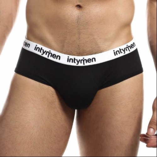 Party Out Back Brief INJ059